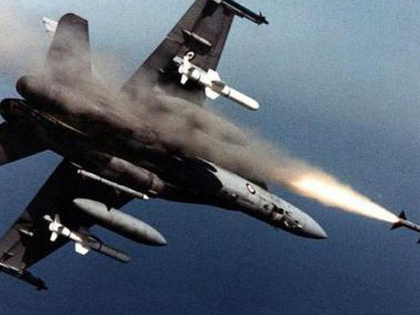 Chiến đấu cơ Israel ồ ạt nã rocket, trút đòn thù vào Gaza