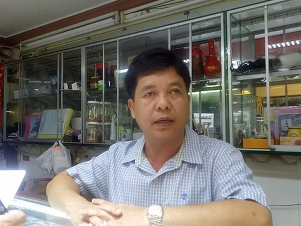 Chủ tiệm vàng nói gì về việc bị sung công 20 viên kim cương?
