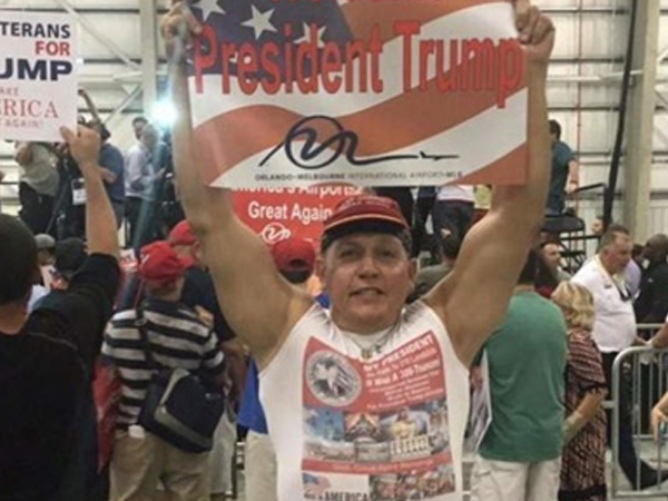 Nghi phạm phát tán bưu kiện chứa bom ở Mỹ 'coi Trump như cha'