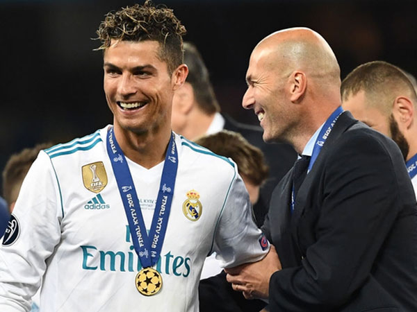 Real Madrid khủng hoảng vì Zidane & Ronaldo ra đi? Đừng nhầm!