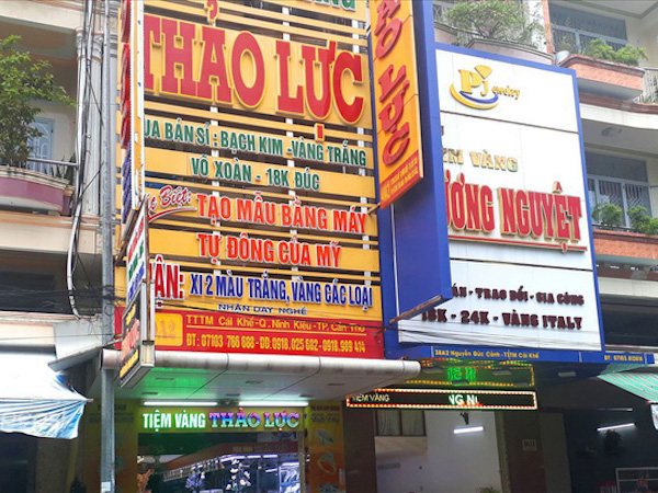 Vụ đổi 100 USD bị phạt 90 triệu: Vì sao bắt quả tang mà hơn nửa năm mới phạt?
