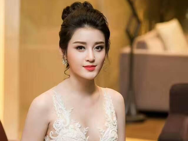 Á hậu Huyền My tiết lộ từng rất ghen tuông trong tình yêu và thừa nhận 'đang sợ ế'