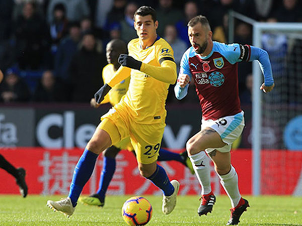 Burnley 0-4 Chelsea: The Blues thắng tưng bừng trong ngày vắng Hazard