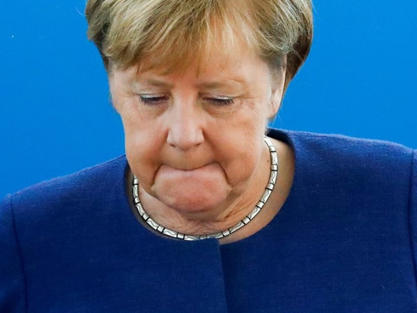 Đảng của Thủ tướng Merkel thua chấn động, cực hữu Đức lên ngôi