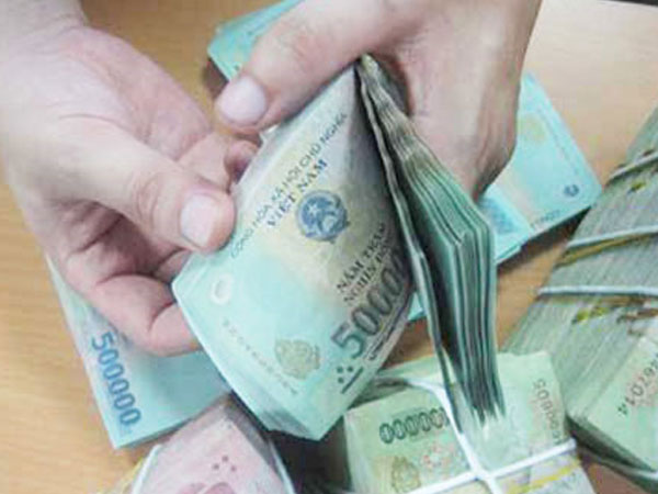 Người đàn ông hoang báo bị cướp 800 triệu