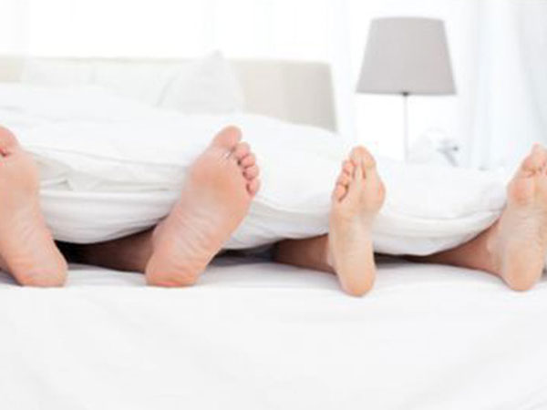 Chuyện yêu tuổi già: Có 'bình đẳng' ở hai giới?