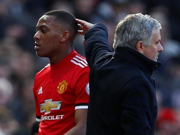 MU sống tạm: Martial cứu Mourinho đến bao giờ?