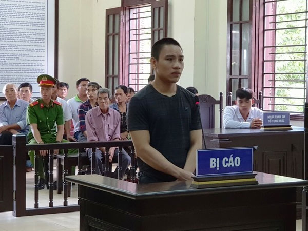 Nỗi đau của người cha già đi xin từng đồng bồi thường cho gia đình bị hại