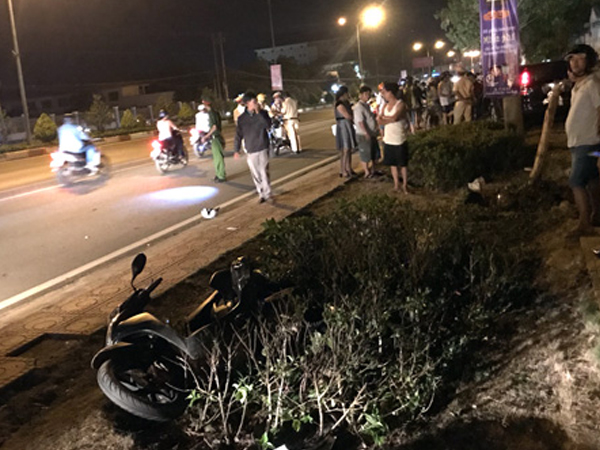 Phó công an thị xã Đồng Xoài lái ôtô gây tai nạn liên hoàn