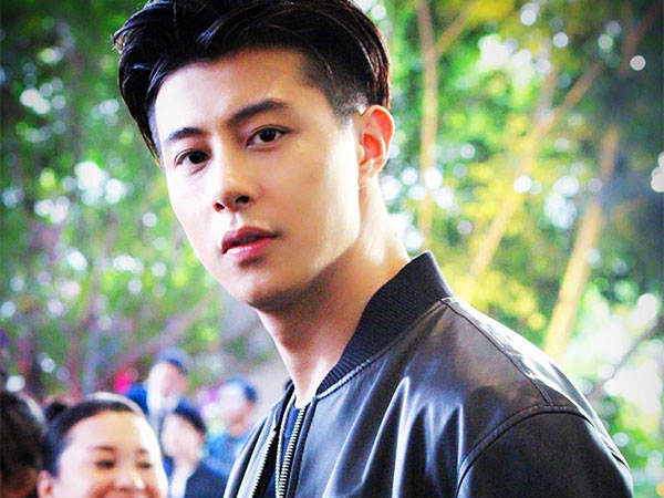 Chàng hotboy vừa 'cầu hôn' Hương Giang: Người Trung 100%, ngoại hình đã đỉnh song profile còn khủng hơn!