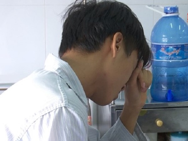 Không chỉ bóc da tay như Hương Tràm, giới trẻ Việt còn nhiều cách ngược đãi bản thân kinh hoàng hơn