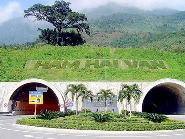 'Nợ hơn 2 tỉ tiền điện là chuyện nhỏ, món nợ cơ chế của Bộ mới là chuyện lớn'