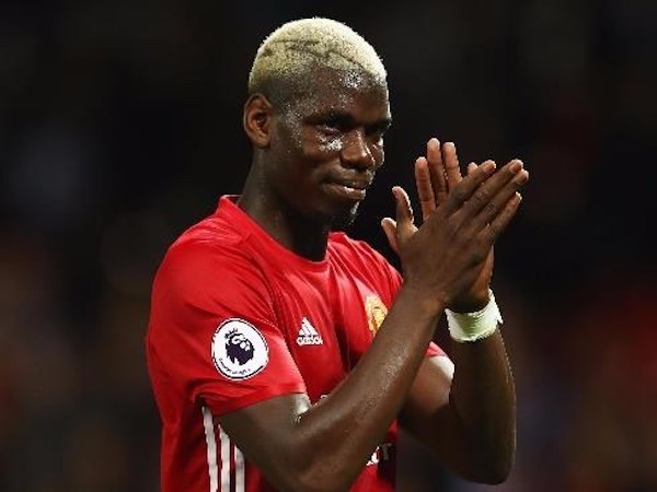 'Góp công lớn' giúp M.U rối như canh hẹ, nhưng lần này Pogba đã làm được điều khiến Fan ấm lòng
