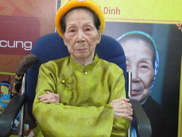 Người cung nữ cuối cùng của triều Nguyễn kể lại cuộc sống chốn hậu cung đầy ám ảnh ngày xưa