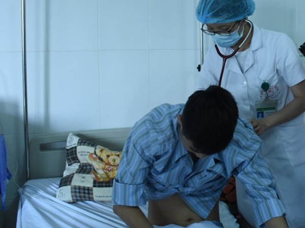 Sán lúc nhúc trong phổi thanh niên 19 tuổi vì món ăn nhiều người Việt thích