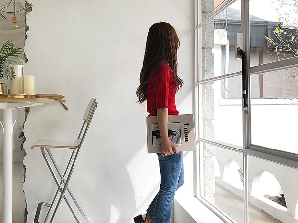 Tận cùng cô đơn: Tự lập nick giả nhắc mình ngủ sớm, để 'relationship', mua bánh kem kỷ niệm hẹn hò như thật!