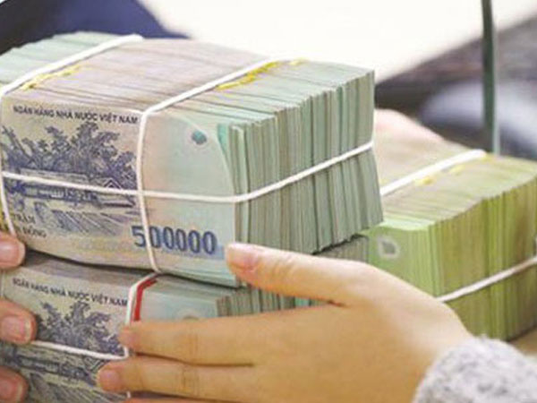 Khởi tố người phụ nữ 32 tuổi vỡ nợ 400 tỷ