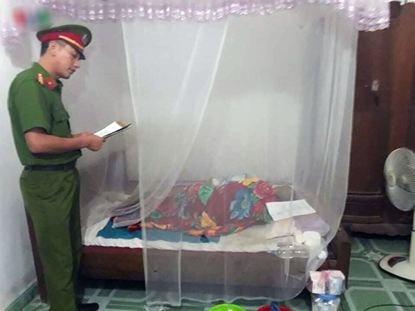 Vụ kẻ nhiễm HIV xâm hại bé gái: Bị cáo than ốm yếu không đến tòa