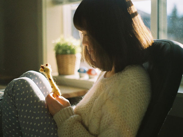 Lấy được chồng giàu lại còn tâm lý khiến bao người ngưỡng mộ và ghen tị, nhưng chẳng ai ngờ được tôi lại là một kẻ bất hạnh thế này