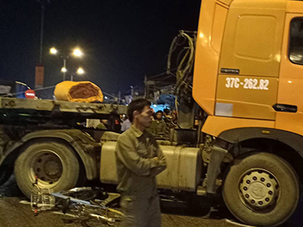 Hai tai nạn giao thông ở Nghệ An khiến bốn người tử vong