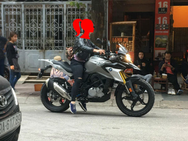 Khi chân ngắn cute đi xe phân khối lớn: Chỉ dừng lại hỏi đường thôi cũng khiến cả khu phố hồi hộp