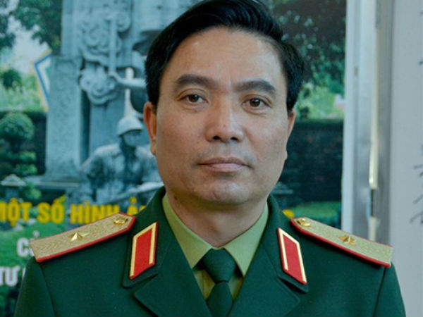 Vị tướng vừa được Thủ tướng bổ nhiệm làm Tư lệnh Quân khu 4 là ai?