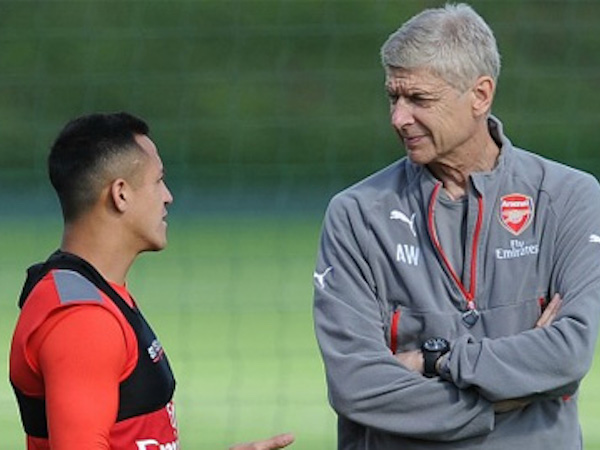 Wenger lý giải nguyên nhân Sanchez lụi tàn ở M.U
