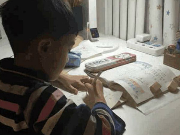 Cậu bé 9 tuổi nhảy lầu tự tử để lại thư tuyệt mệnh: 'Mẹ, con thật sự rất mệt mỏi'