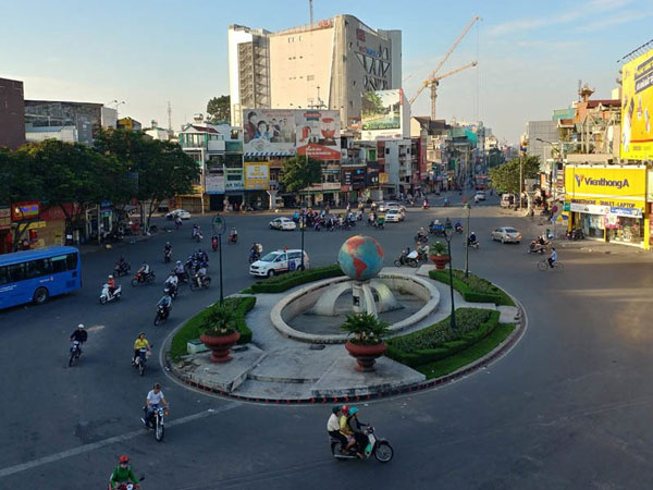 Quý bà chuyên 'đánh gục' trai trẻ sập bẫy tình đau đớn