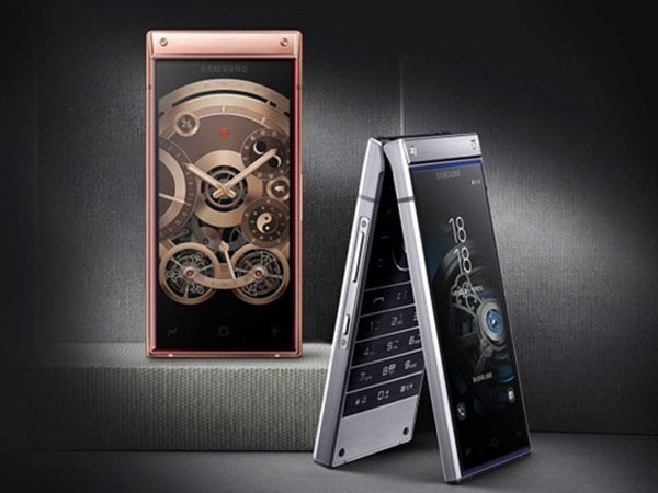 Smartphone nắp gập, 2 màn hình giá gần 3.000 USD của Samsung