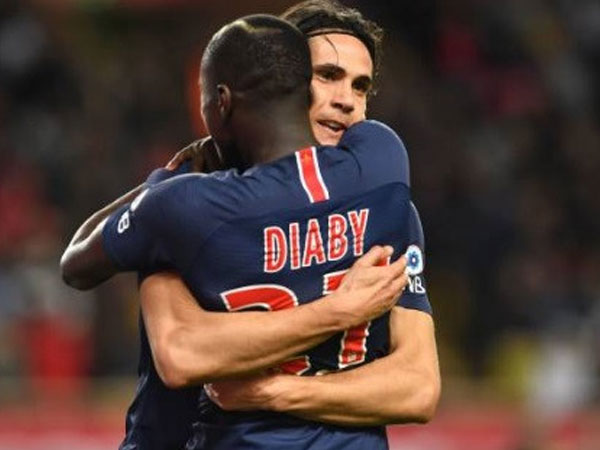 Highlights Monaco 0-4 PSG: Cavani lập hat-trick