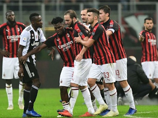 Ronaldo ghi bàn, Higuain bị đuổi khi Juventus hạ Milan