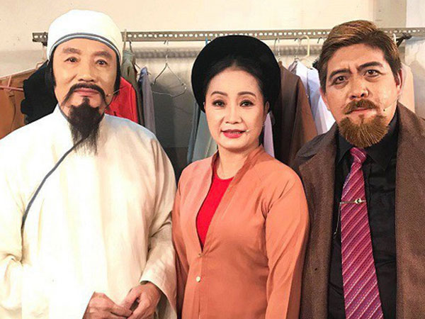 NSƯT Minh Vương bị 'ném đá' vì hát nhép trong vở diễn đạt huy chương vàng và sự thật đau lòng