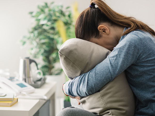 Sắp sinh con mà tôi chưa biết lấy tiền ở đâu, ngoại trừ đi vay
