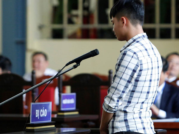 Con bạc trẻ nhất hé lộ manh mối đầu tiên vụ đánh bạc ngàn tỷ