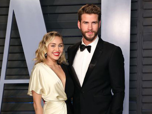 Dù nhà riêng bị cháy sạch nhưng Miley Cyrus vẫn vui vẻ vì một lý do không ngờ