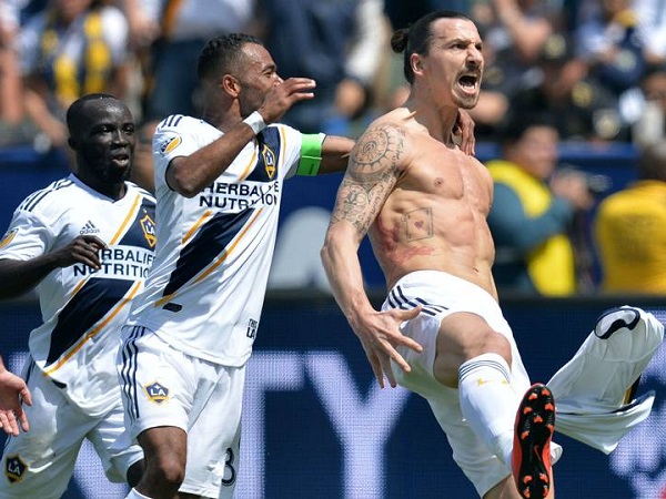 Ibrahimovic giật giải 'Bàn thắng đẹp nhất năm tại MLS'