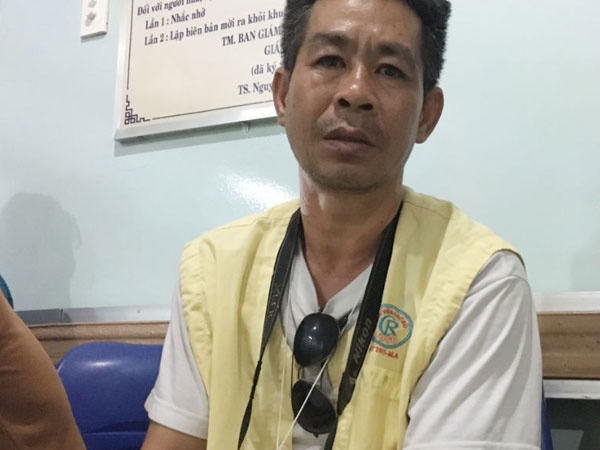 Người lái xe ôm chở đạo diễn trường Sân khấu điện ảnh lên tiếng