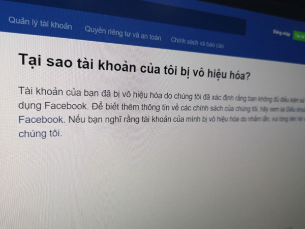 Nhiều nghệ sĩ VN khóa Facebook vì sợ bị đánh sập