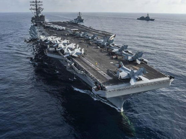 2 tàu sân bay Mỹ, 150 tiêm kích tập trận trên Biển Philippines