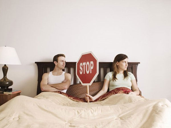 Bỏ bê 'chuyện phòng the' và 5 mối nguy hại cho sức khoẻ nam giới