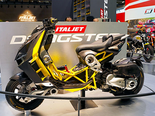 Italjet Dragster - xe ga thể thao giá từ 5.100 USD