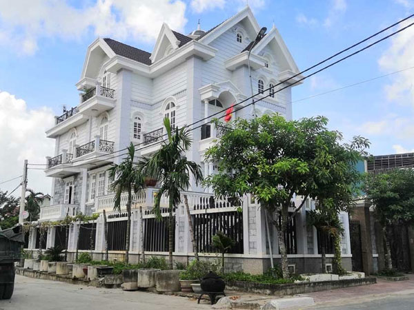 Xã 1.000 tỷ phú: Bậc nhất xứ Nghệ, biệt thự hàng ngàn, ô tô nhiều vô kể