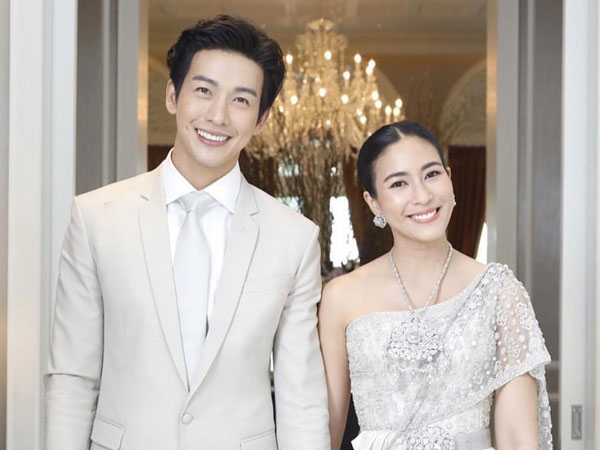 Đám cưới cặp quyền lực nhất Tbiz Push Puttichai và Jooy: Hôn lễ truyền thống siêu sang, dàn phù dâu phù rể khủng
