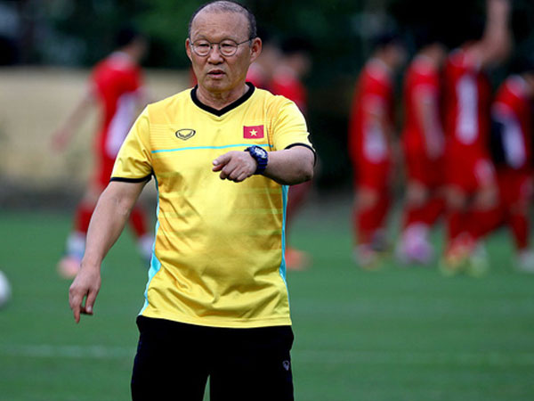 Fan Đông Nam Á không ngớt lời ca ngợi Việt Nam trước cuộc gặp Malaysia