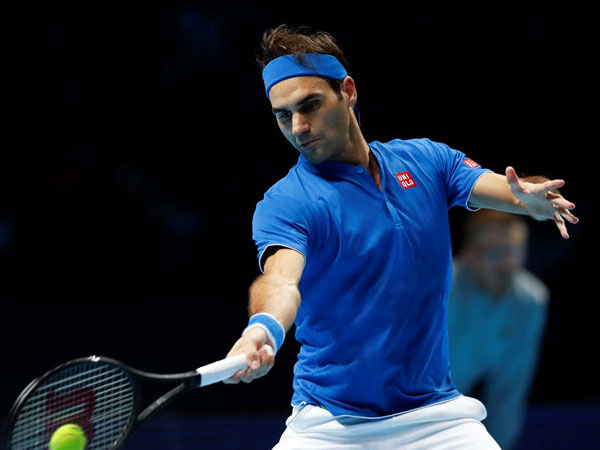Federer và Anderson vào bán kết ATP Finals