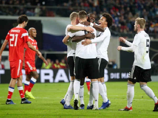 Sane và Gnabry nổ súng, Đức đè bẹp 'Gấu Nga'
