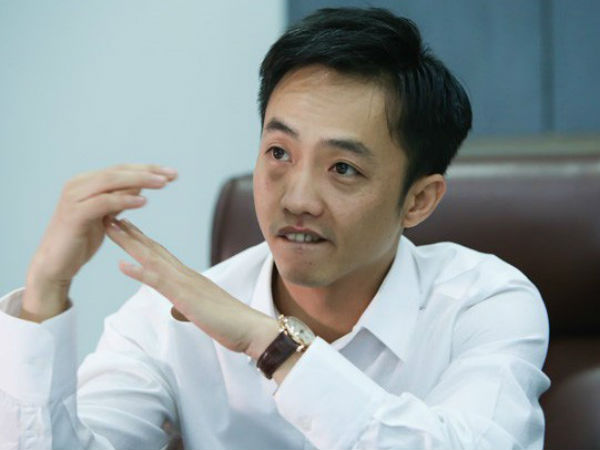 Trong cơn bĩ cực, 'thiếu gia' Cường Đô la rời ghế nóng Quốc Cường Gia Lai