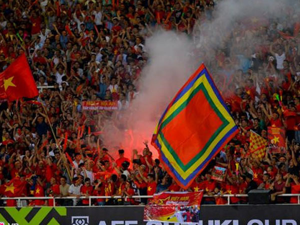 Tuyển Việt Nam có thể thoát án đá sân trung lập từ AFC