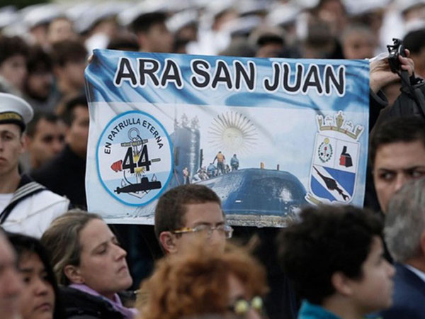 Cùng được một công ty tìm kiếm, tàu ngầm Argentina 'may mắn' hơn MH370